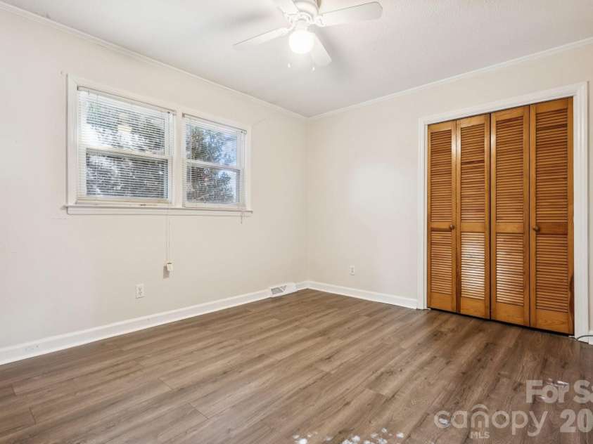 9525 Brief Road, Charlotte, NC 28227.  MLS# CAR4344624, YatesRealty ID 3028. 