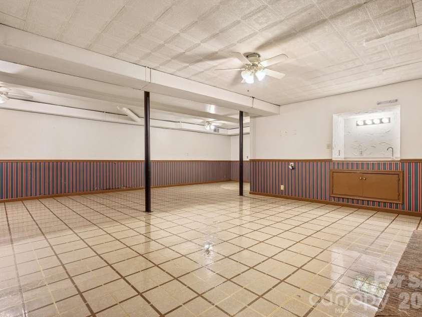 9525 Brief Road, Charlotte, NC 28227.  MLS# CAR4344624, YatesRealty ID 3028. 