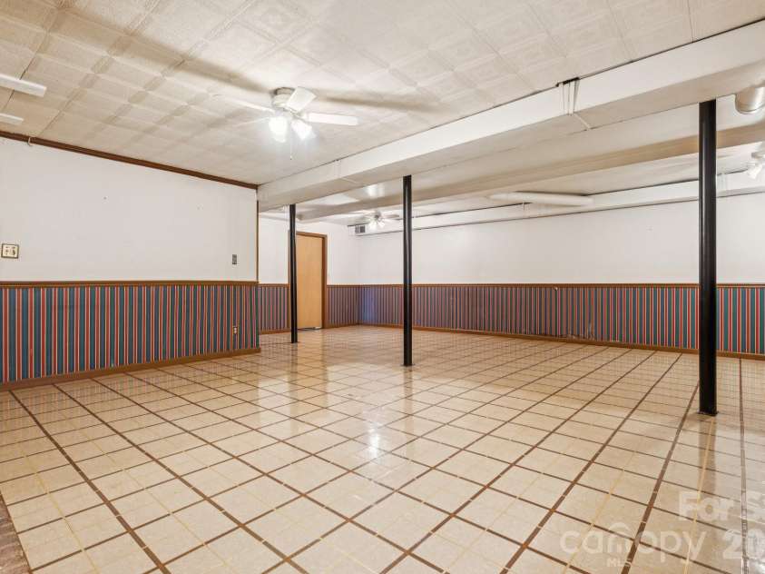 9525 Brief Road, Charlotte, NC 28227.  MLS# CAR4344624, YatesRealty ID 3028. 