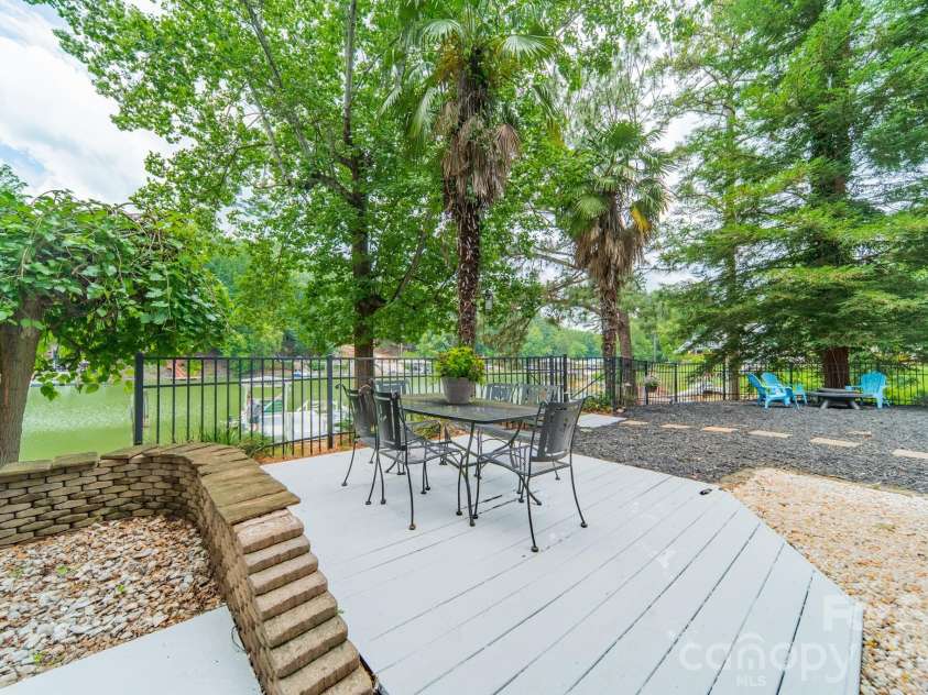1026 Bounty Lane, Fort Mill, SC 29708.  MLS# CAR4385878, YatesRealty ID 30280. Additional Patio Seating with Views
