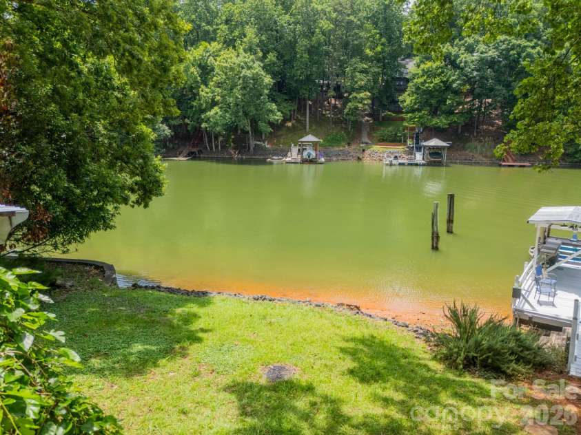 1026 Bounty Lane, Fort Mill, SC 29708.  MLS# CAR4385878, YatesRealty ID 30280. Backyard with a View 