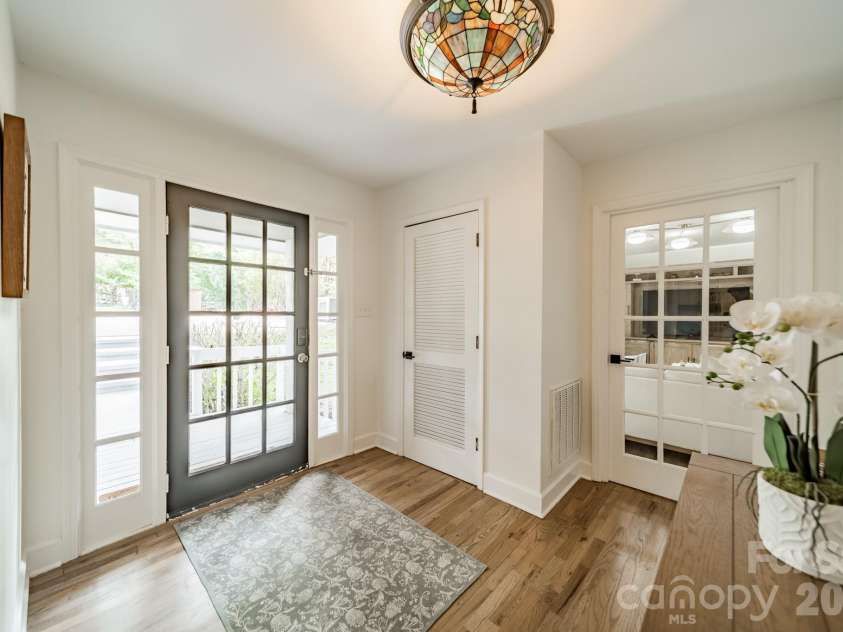 1026 Bounty Lane, Fort Mill, SC 29708.  MLS# CAR4385878, YatesRealty ID 30280. Custom Lighting Throughout 