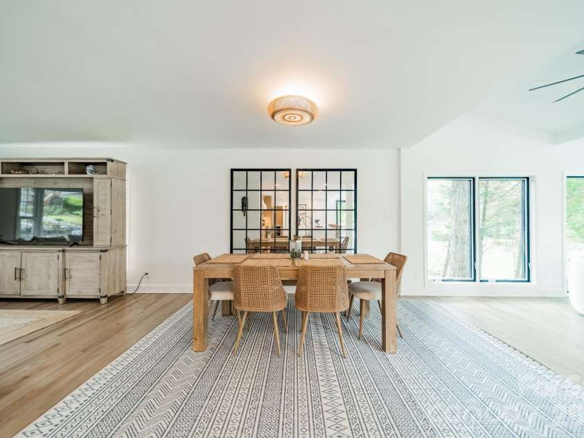 1026 Bounty Lane, Fort Mill, SC 29708.  MLS# CAR4385878, YatesRealty ID 30280. Dining Area Off Kitchen