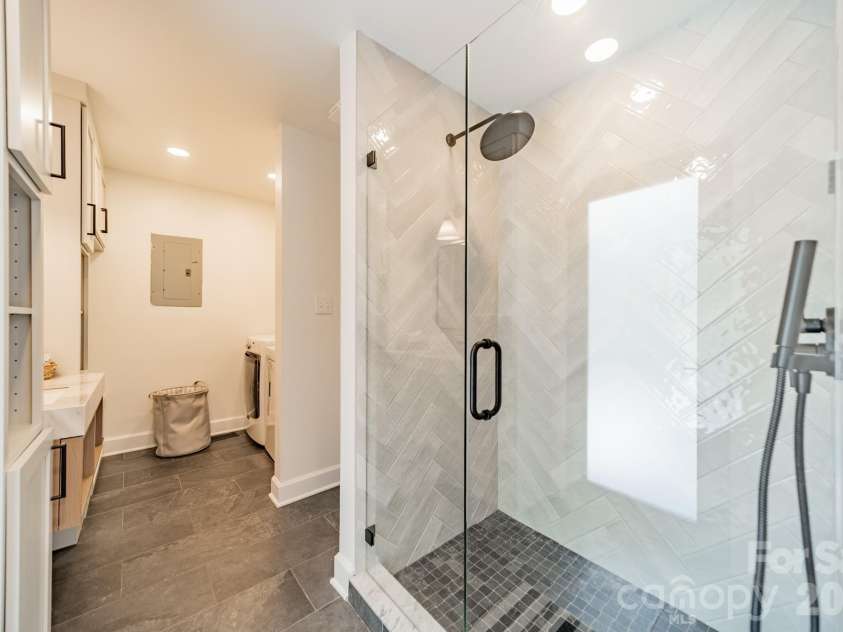 1026 Bounty Lane, Fort Mill, SC 29708.  MLS# CAR4385878, YatesRealty ID 30280. Easy Access from Lake 