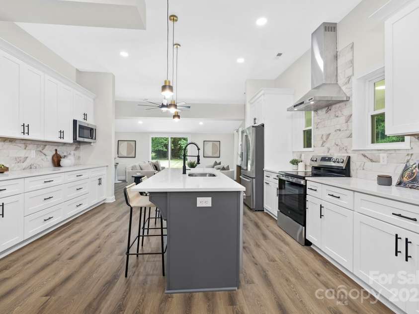 316 14th Street, Salisbury, NC 28144.  MLS# CAR4284632, YatesRealty ID 30280. 