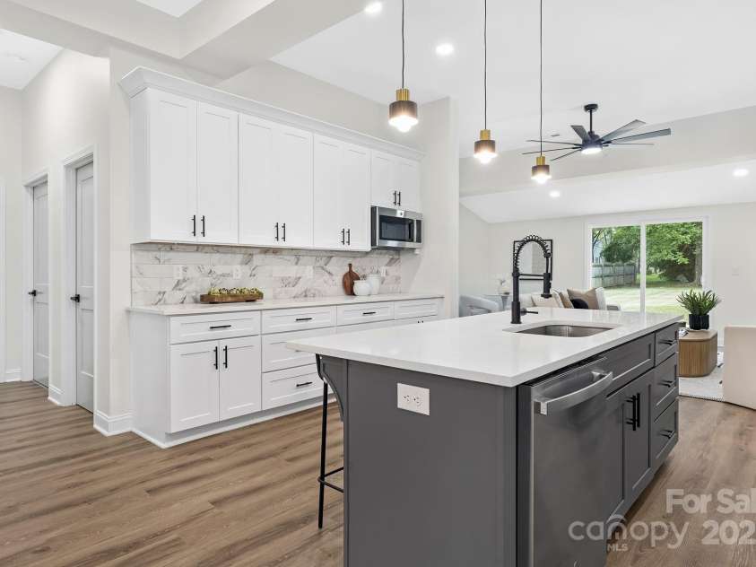 316 14th Street, Salisbury, NC 28144.  MLS# CAR4284632, YatesRealty ID 30280. 