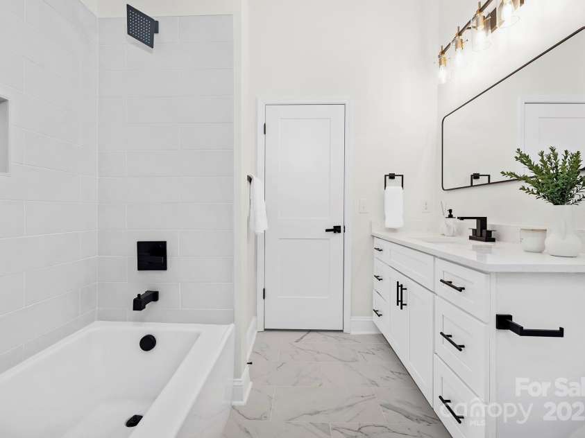 316 14th Street, Salisbury, NC 28144.  MLS# CAR4284632, YatesRealty ID 30280. 