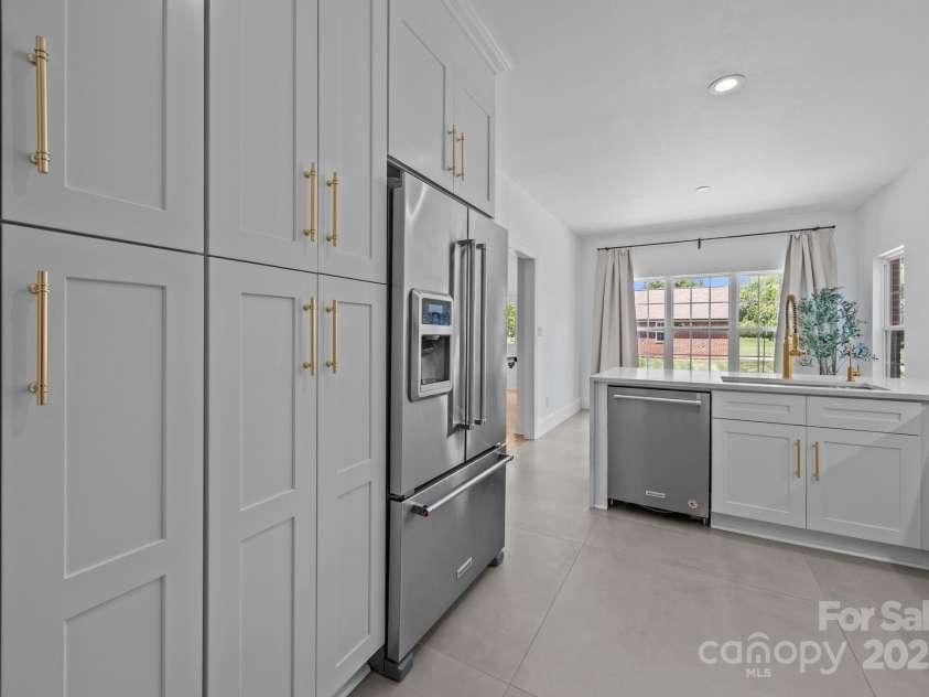 6006 Leeds Court, Monroe, NC 28110.  MLS# CAR4283828, YatesRealty ID 30281. 