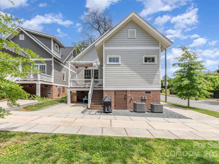 1830 Wickford Place, Charlotte, NC 28203.  MLS# CAR4257995, YatesRealty ID 30282. 