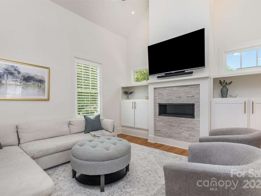1830 Wickford Place, Charlotte, NC 28203.  MLS# CAR4257995, YatesRealty ID 30282. 