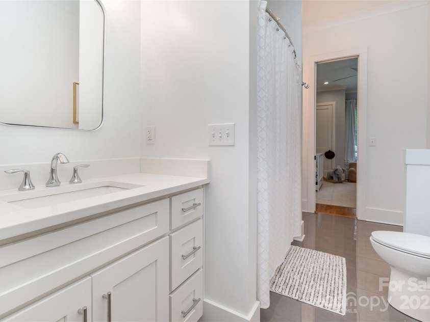 1830 Wickford Place, Charlotte, NC 28203.  MLS# CAR4257995, YatesRealty ID 30282. 