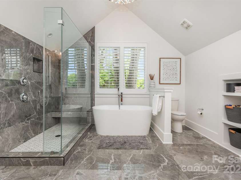 1830 Wickford Place, Charlotte, NC 28203.  MLS# CAR4257995, YatesRealty ID 30282. 