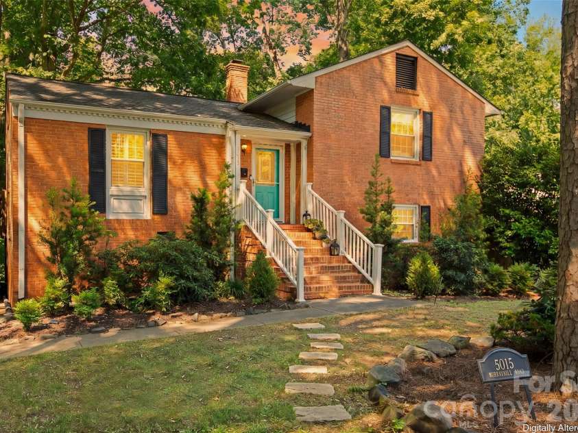 5015 Murrayhill Road, Charlotte, NC 28210.  MLS# CAR4381203, YatesRealty ID 30282. 