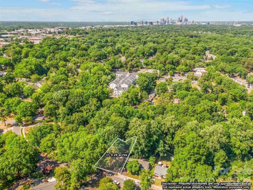 5015 Murrayhill Road, Charlotte, NC 28210.  MLS# CAR4381203, YatesRealty ID 30282. 