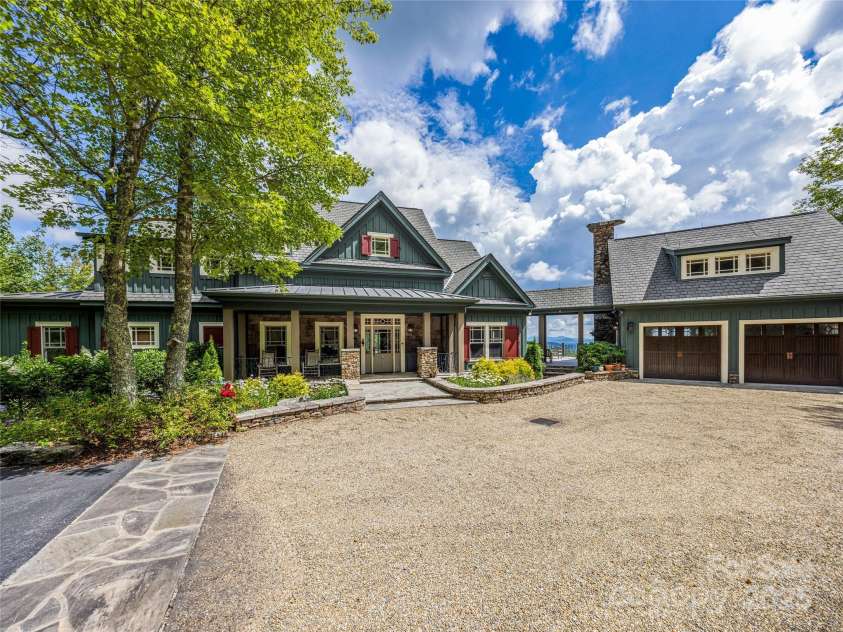 770 Meadow Ridge Drive, Lake Toxaway, NC 28747.  MLS# CAR4287231, YatesRealty ID 30283. 