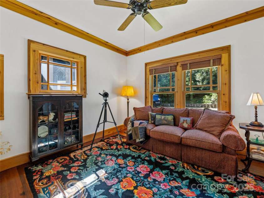 770 Meadow Ridge Drive, Lake Toxaway, NC 28747.  MLS# CAR4287231, YatesRealty ID 30283. 