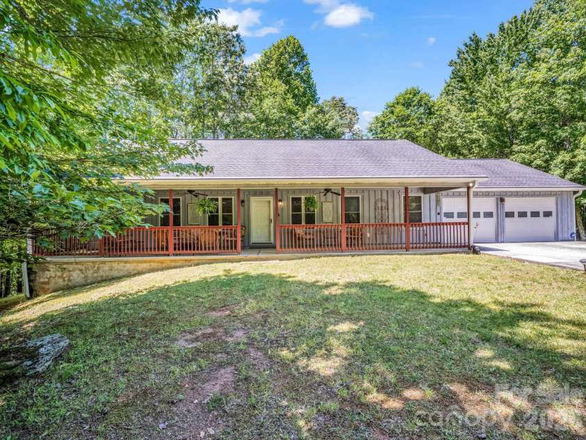 144 Old Homeplace Lane, Mills River, NC 28759.  MLS# CAR4361682, YatesRealty ID 30284. 