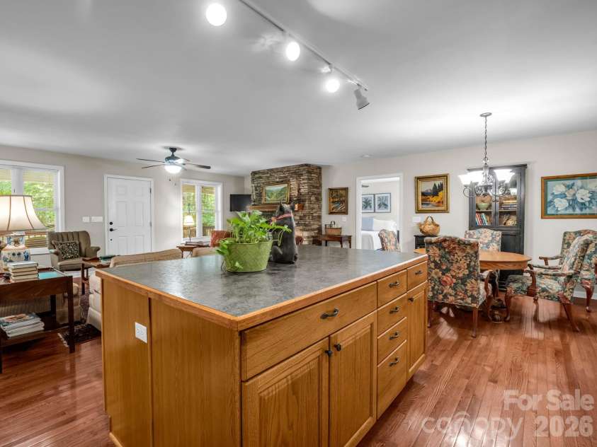 144 Old Homeplace Lane, Mills River, NC 28759.  MLS# CAR4361682, YatesRealty ID 30284. 
