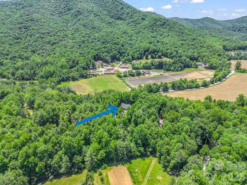 144 Old Homeplace Lane, Mills River, NC 28759.  MLS# CAR4361682, YatesRealty ID 30284. 