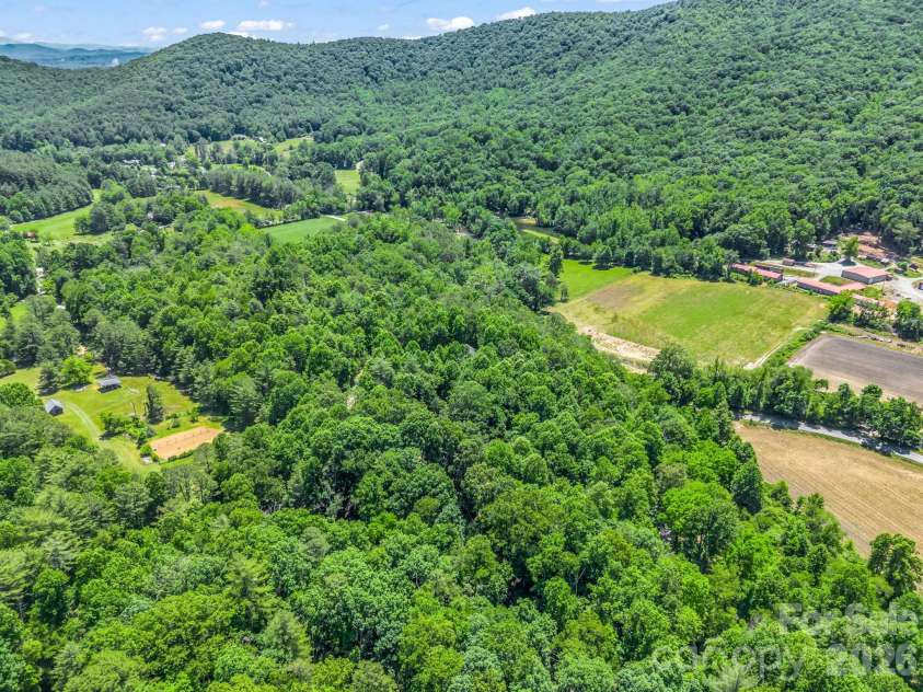 144 Old Homeplace Lane, Mills River, NC 28759.  MLS# CAR4361682, YatesRealty ID 30284. 