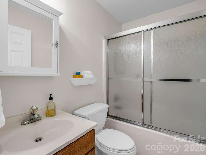 144 Old Homeplace Lane, Mills River, NC 28759.  MLS# CAR4361682, YatesRealty ID 30284. Bathroom 2