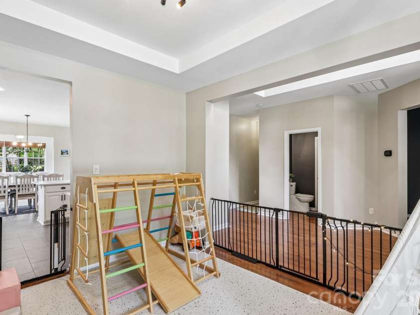 13713 Delstone Drive, Huntersville, NC 28078.  MLS# CAR4386022, YatesRealty ID 30286. 
