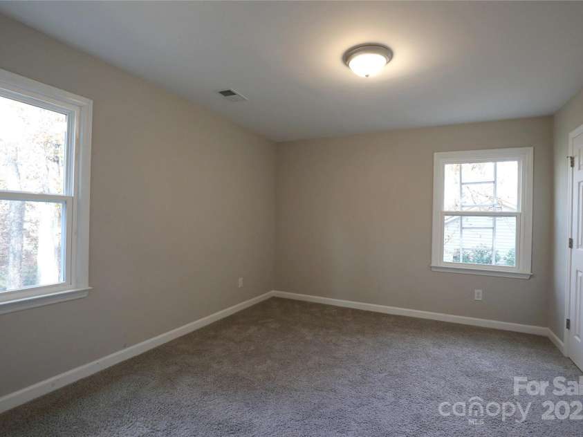 14027 Hackamore Drive, Matthews, NC 28105.  MLS# CAR4265300, YatesRealty ID 30286. Third bedroom