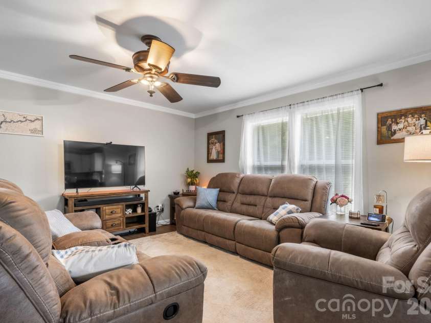 3941 Springs Road, Conover, NC 28613.  MLS# CAR4379185, YatesRealty ID 30288. 