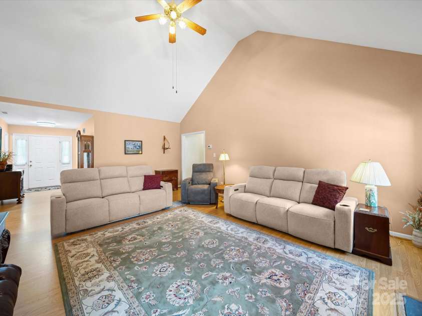 4509 Tukaway Court, Gastonia, NC 28056.  MLS# CAR4280355, YatesRealty ID 30288. 