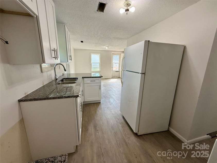 1902 5th Avenue, Gastonia, NC 28052.  MLS# CAR4283317, YatesRealty ID 30289. 
