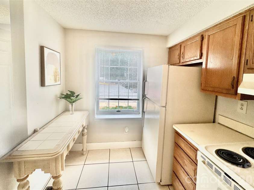 7336 Pebblestone Drive, Charlotte, NC 28212.  MLS# CAR4392243, YatesRealty ID 30289. 