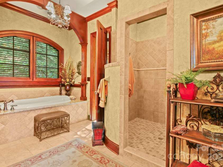 285 Wetherley None, Boone, NC 28607.  MLS# CAR4247849, YatesRealty ID 3029. 