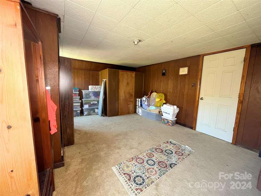 52 Burnt Road, Rosman, NC 28772.  MLS# CAR4194452, YatesRealty ID 3029. 