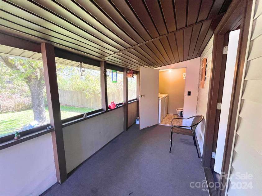 52 Burnt Road, Rosman, NC 28772.  MLS# CAR4194452, YatesRealty ID 3029. 