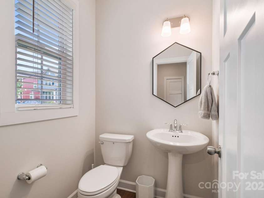 10903 Zac Hill Road, Davidson, NC 28036.  MLS# CAR4284070, YatesRealty ID 30291. 