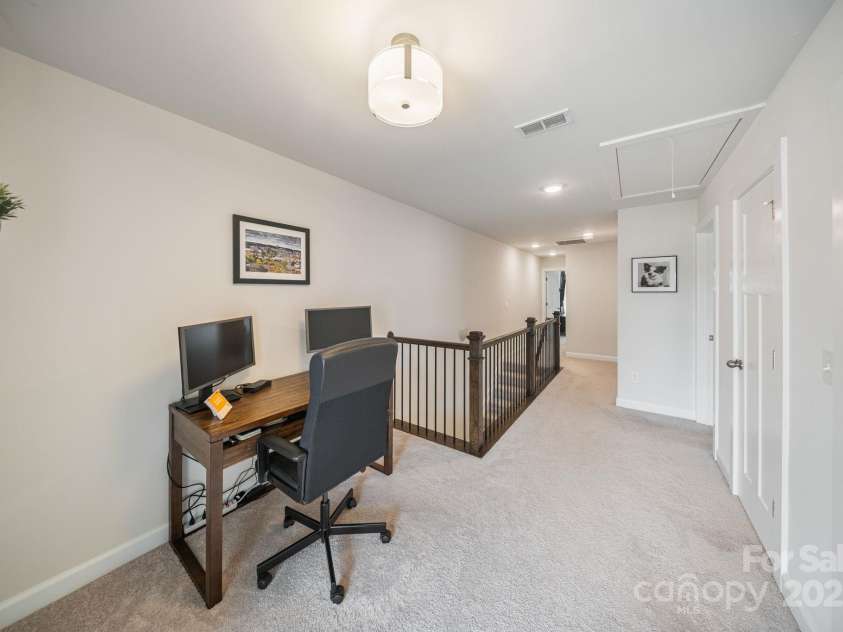 10903 Zac Hill Road, Davidson, NC 28036.  MLS# CAR4284070, YatesRealty ID 30291. 