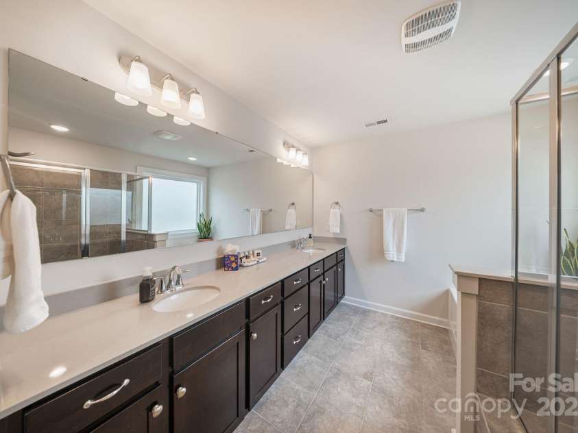 10903 Zac Hill Road, Davidson, NC 28036.  MLS# CAR4284070, YatesRealty ID 30291. 