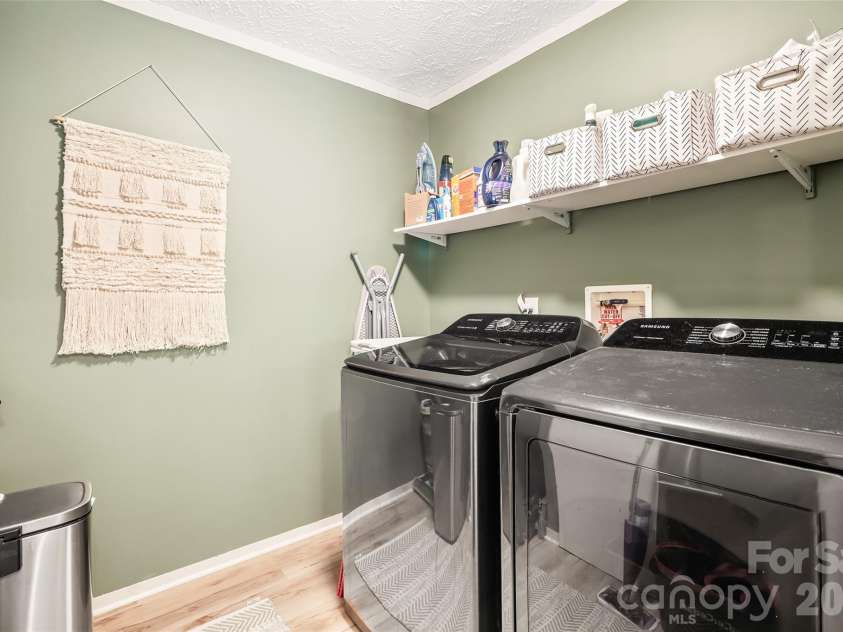 11 Misty Lane, Candler, NC 28715.  MLS# CAR4386255, YatesRealty ID 30293. 