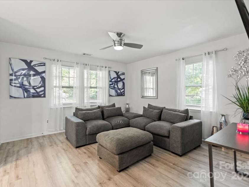 308 Ramona Street, Charlotte, NC 28208.  MLS# CAR4287288, YatesRealty ID 30294. 