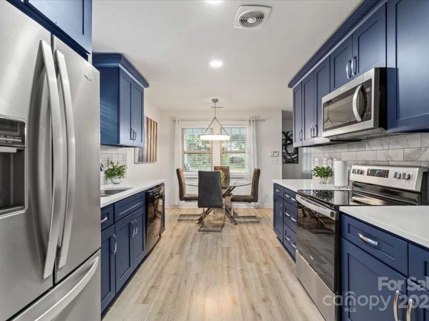 308 Ramona Street, Charlotte, NC 28208.  MLS# CAR4287288, YatesRealty ID 30294. 