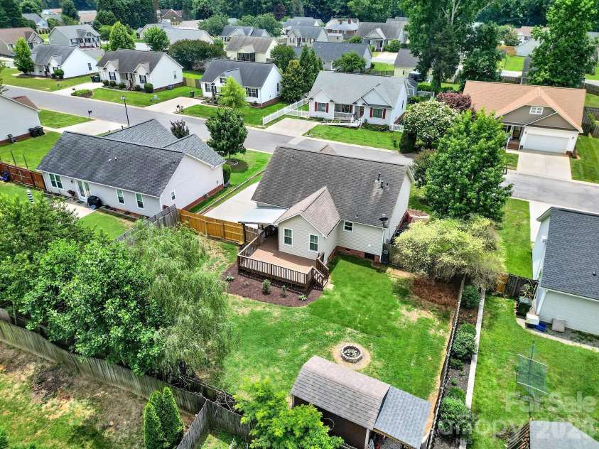 4133 Thomas Sam Drive, Rock Hill, SC 29732.  MLS# CAR4389767, YatesRealty ID 30296. 