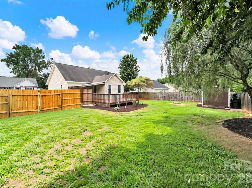 4133 Thomas Sam Drive, Rock Hill, SC 29732.  MLS# CAR4389767, YatesRealty ID 30296. 