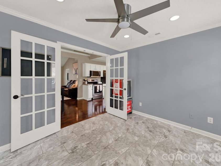 4133 Thomas Sam Drive, Rock Hill, SC 29732.  MLS# CAR4389767, YatesRealty ID 30296. Flex space