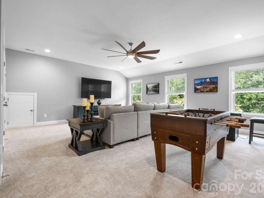 1013 Torrens Drive, Wesley Chapel, NC 28110.  MLS# CAR4374367, YatesRealty ID 30297. 
