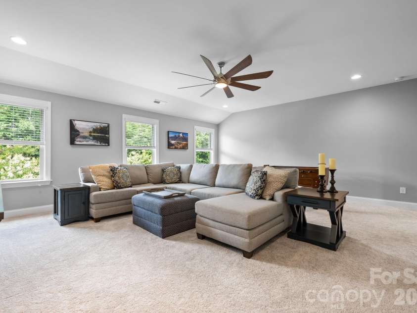 1013 Torrens Drive, Wesley Chapel, NC 28110.  MLS# CAR4374367, YatesRealty ID 30297. 