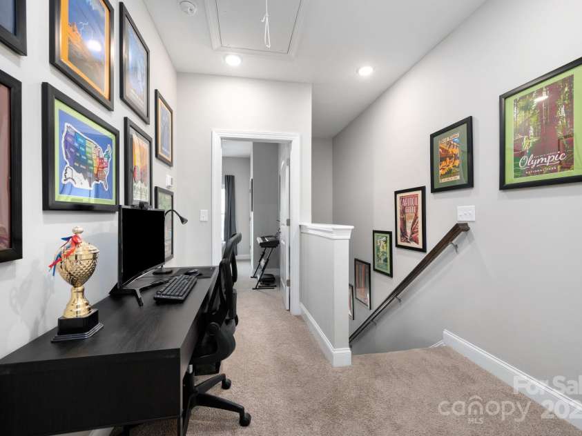 58 Walnut Springs Drive, Asheville, NC 28804.  MLS# CAR4259966, YatesRealty ID 30297. Cozy office nook