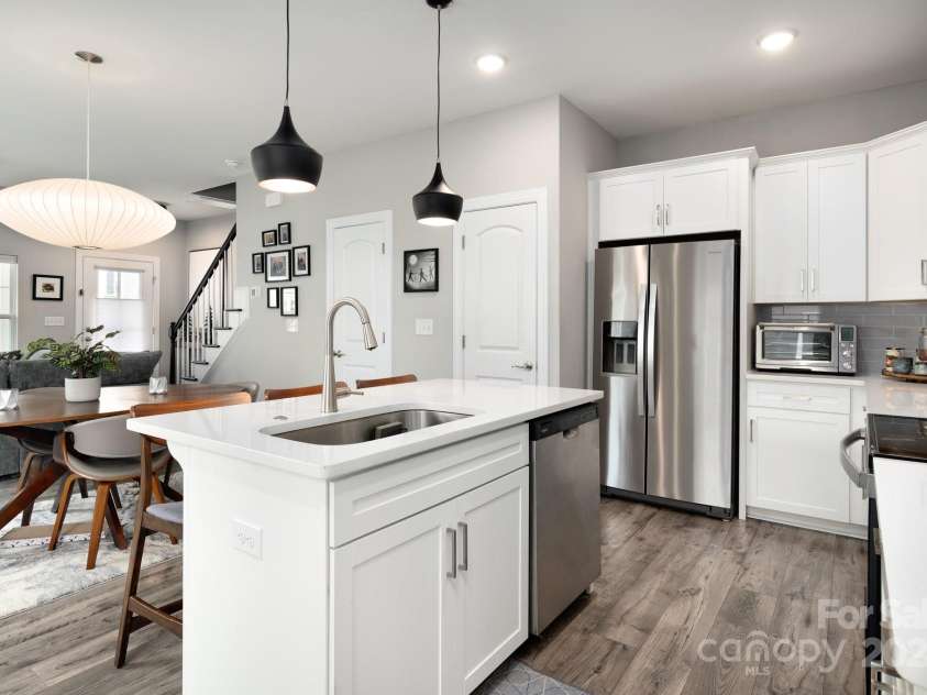 58 Walnut Springs Drive, Asheville, NC 28804.  MLS# CAR4259966, YatesRealty ID 30297. Plenty of counter and cabinet space plus pantry