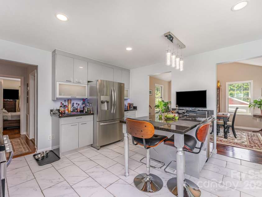 213 Nixon Road, Belmont, NC 28012.  MLS# CAR4285754, YatesRealty ID 30299. 