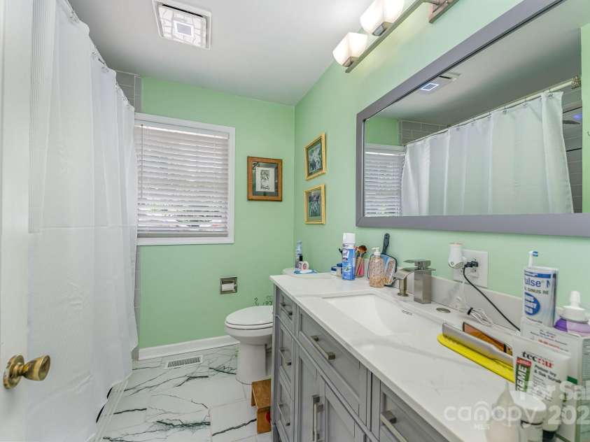 213 Nixon Road, Belmont, NC 28012.  MLS# CAR4285754, YatesRealty ID 30299. 