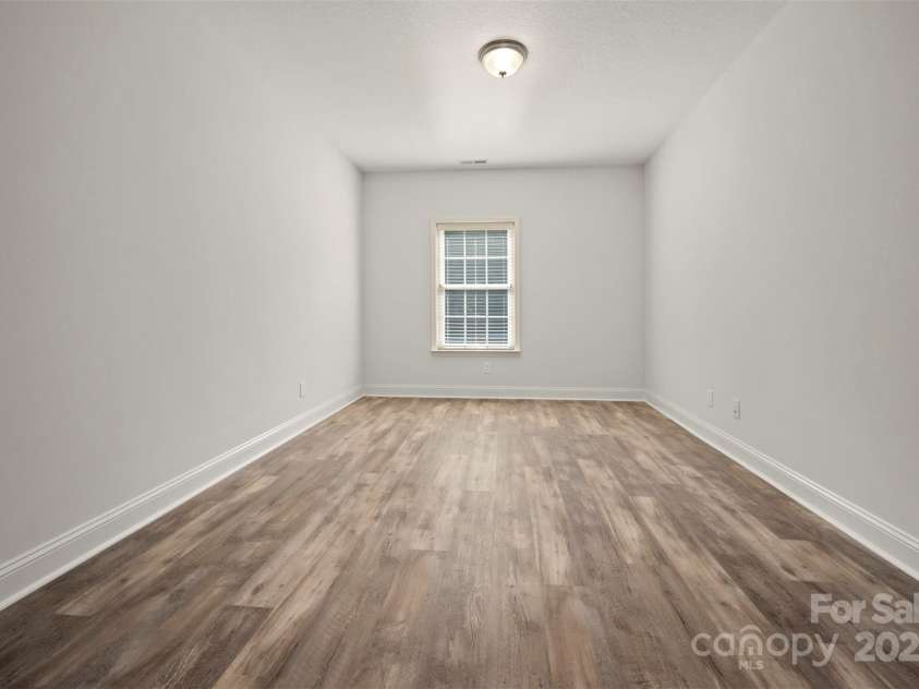 321 Benjamins Way, Hendersonville, NC 28792.  MLS# CAR4276870, YatesRealty ID 303. 